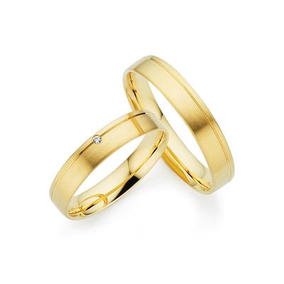 Trauring PHÖNIX "Schmuck Geschenk Gold 333 Trauring Ehering LIEBE versch. Varianten" Gr. 51, gold (gelbgoldfarben), Fingerringe, 51, 0,01 ct SI = kleine Einschlüsse mit Brillant, Gelbgold 333, 4,0mm, Made in Germany, wahlweise mit oder ohne Brillant Image