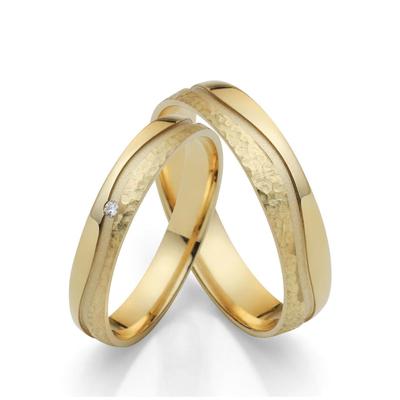 Trauring FIRETTI "Schmuck Geschenk Gold 750 Hochzeit Ehering "LIEBE" Gr. 66, gold (gelbgoldfarben), Fingerringe, 66, ohne Brillant, Gelbgold 585, 4,5mm, Made in Germany, wahlweise mit oder ohne Brillant Image