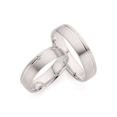 Trauring PHÖNIX "Schmuck Geschenk Gold 333 Trauring Ehering LIEBE versch. Varianten" Gr. 61, weiß (weißgoldfarben), Fingerringe, 61, ohne Brillant, Weißgold 333, 5,0mm, Made in Germany, wahlweise mit oder ohne Brillant Image