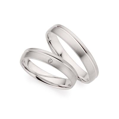 Trauring PHÖNIX "Schmuck Geschenk Gold 333 Trauring Ehering LIEBE versch. Varianten" Gr. 53, weiß (weißgoldfarben), Fingerringe, 53, ohne Brillant, Weißgold 333, 4,0mm, Made in Germany, wahlweise mit oder ohne Brillant Image