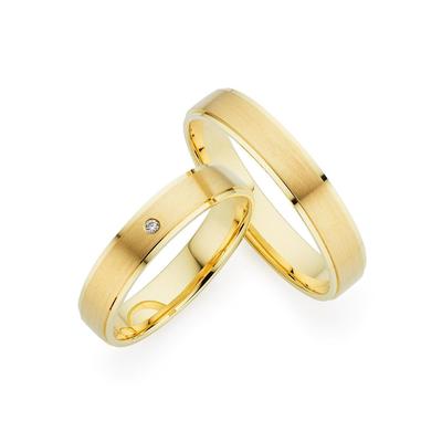 Trauring PHÖNIX "Schmuck Geschenk Gold 333 Trauring Ehering LIEBE versch. Varianten" Gr. 68, gold (gelbgoldfarben), Fingerringe, 68, ohne Brillant, Gelbgold 333, 4,0mm, Made in Germany, wahlweise mit oder ohne Brillant Image