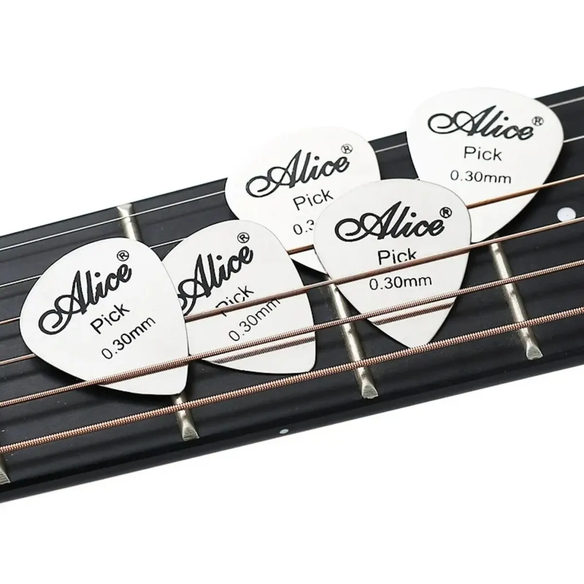 Alice 10Pcs Metall Gitarre Pick 0,3mm Dünne Langlebige Silber Farbe Professionelle Bass Ukulele Gitarre Picks Gitarre Verstärker Bass gitarre Image