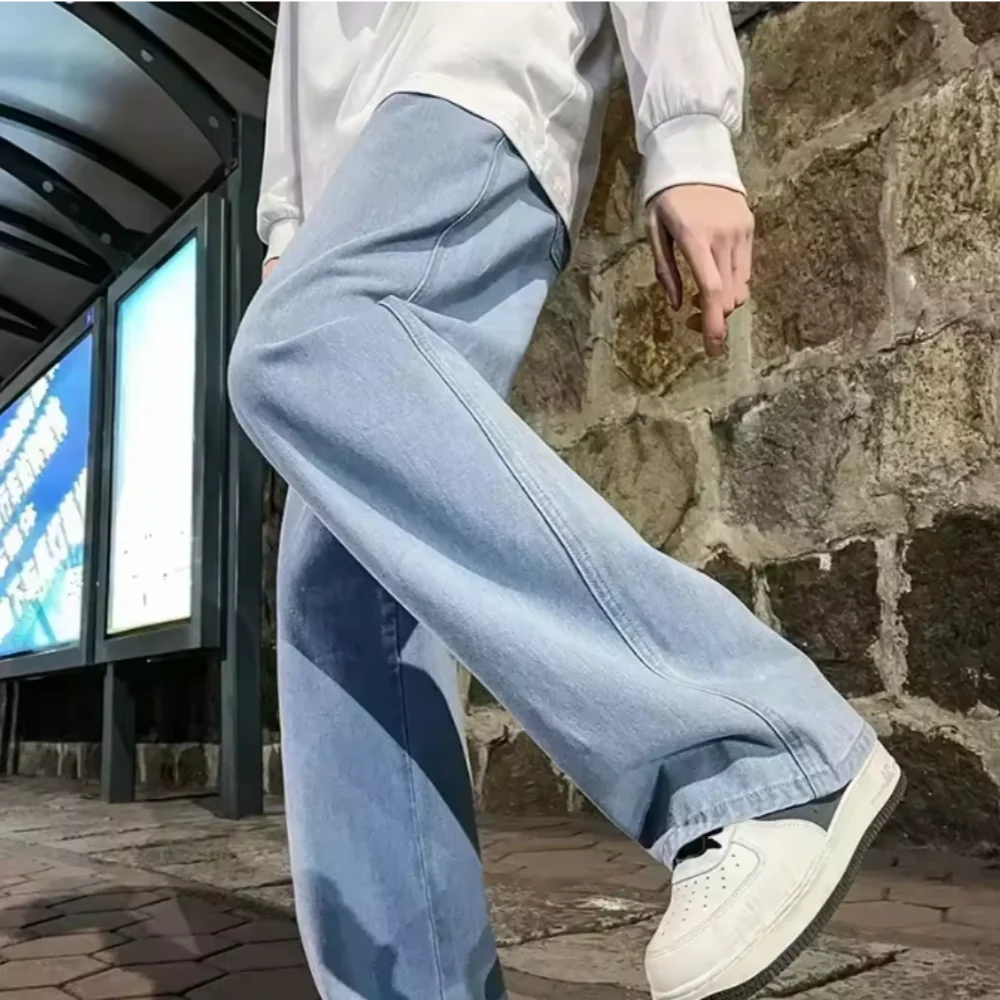 2025 neue Streetwear Lose Jeans Männer Koreanischen Stil, Mode, Lose Gerade Breite Bein Hosen Männer der Marke Kleidung Schwarz Licht blau 3XL