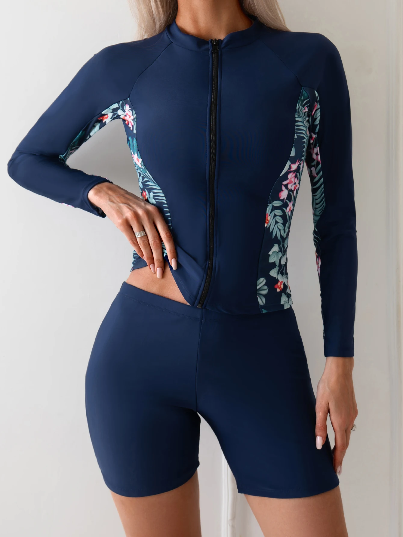 2024 Floral Rush Guard Langarm Surfen Badeanzug Frauen Zwei Stücke Zipper Bademode Weibliche Badegäste Baden Schwimmen Badeanzug Image