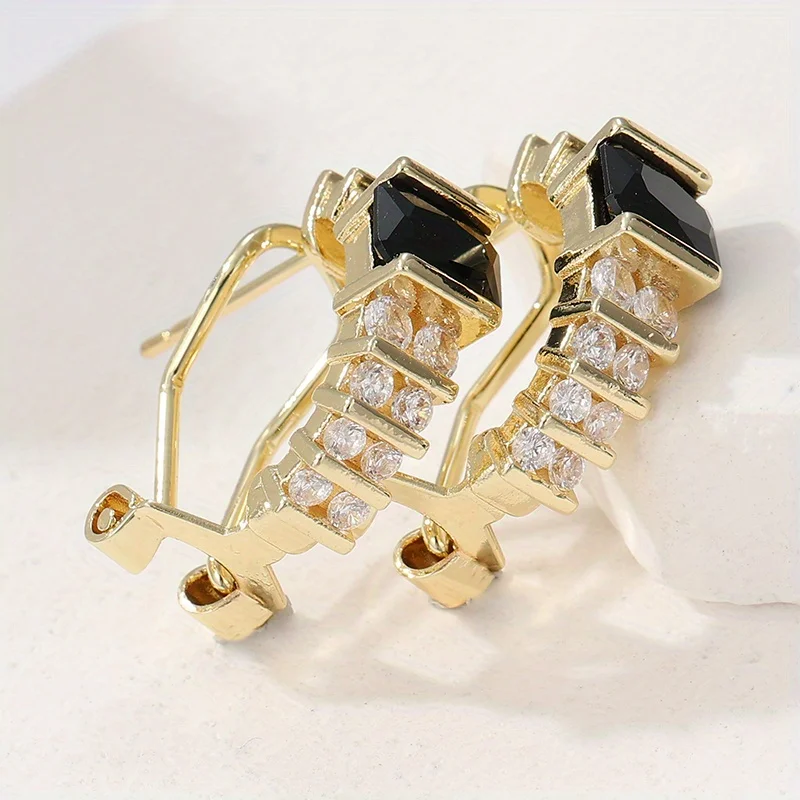 Modisches und luxuriöses Damen-Ohrring-Set mit synthetischem Zirkonia, klassisch und elegant, Urlaubs- und Party-Stil Image