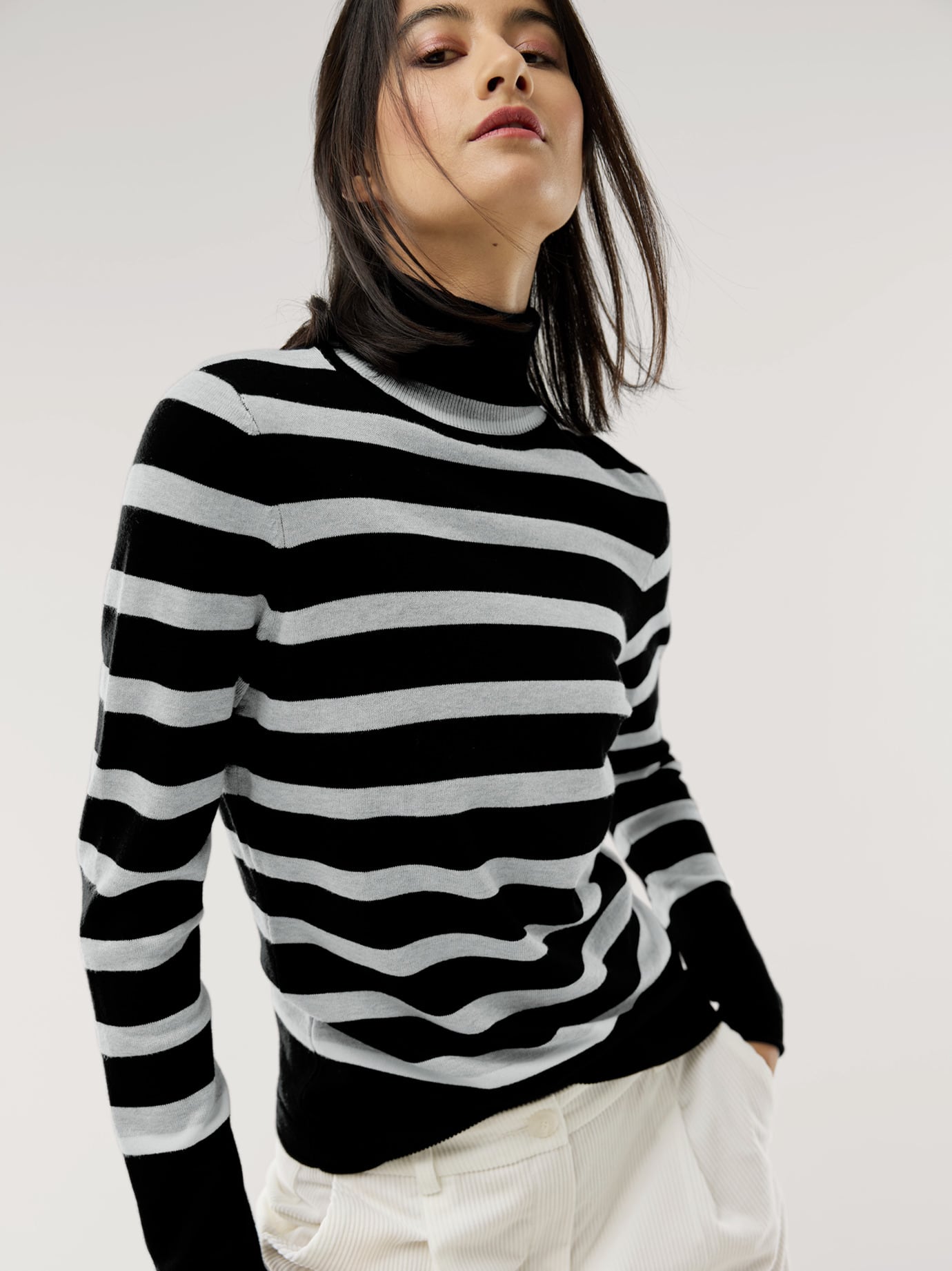 Walbusch Damen Viskose Rolli Hautschmeichler Schwarz gestreift