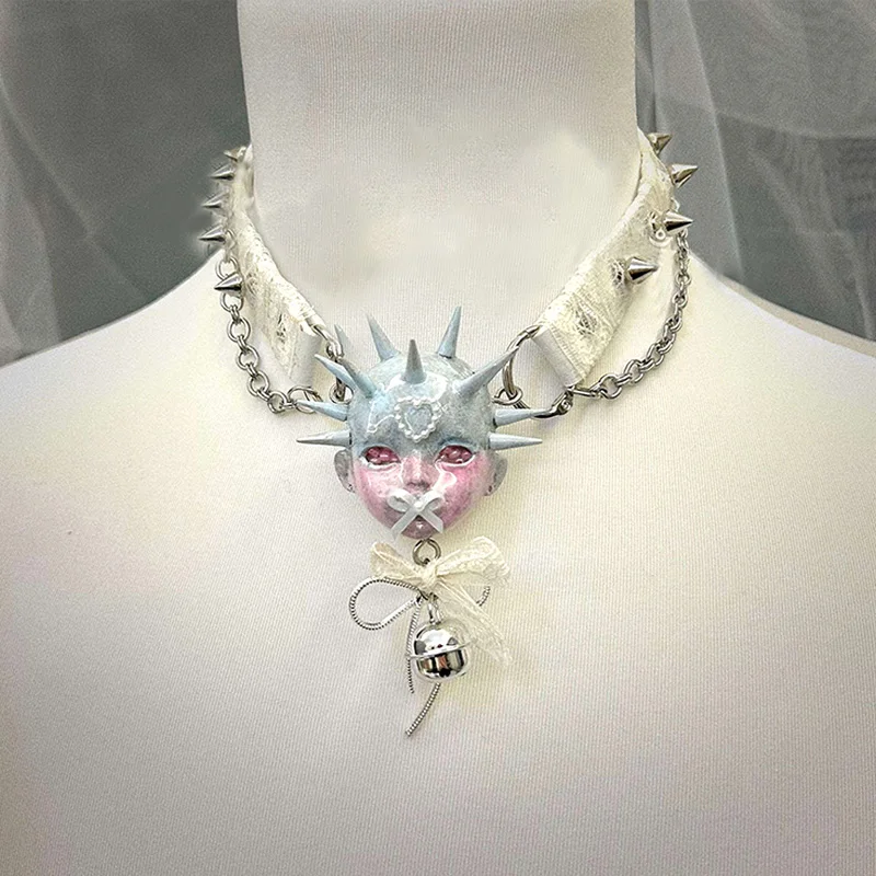 Collier de poupée Punk Y2K, Rivets, visage humain, chaîne en dentelle, cloche à nœud papillon, Cool, ras du cou, accessoires pour femmes et hommes, bijoux, nouvelle collection 2025