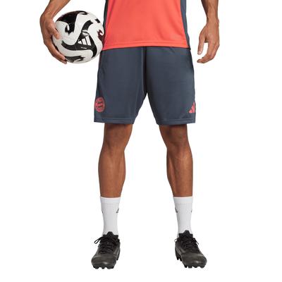 FC Bayern München Tiro 25 Competition Trainingsshorts Image