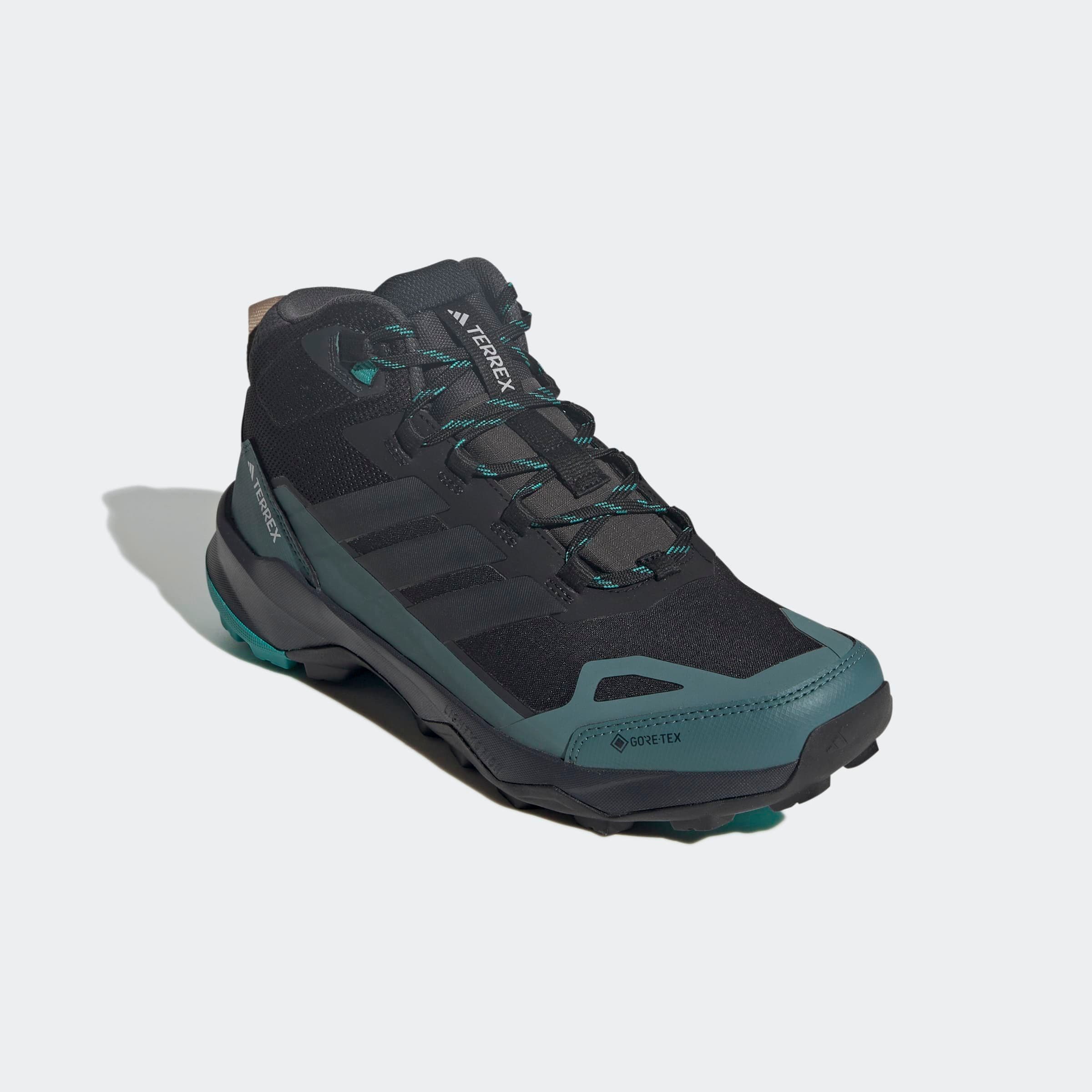 Wanderschuh ADIDAS TERREX "TERREX SKYCHASER AX5 MID GORE-TEX", Herren, Gr. 46, core schwarz, carbon, pure teal, Synthetik, Textil, Schuhe Wanderschuh, wasserdicht, Topseller