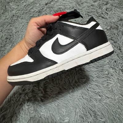Nike Shoes | Kids Nike Dunks Size 11 | Color: Black/White | Size: 11b