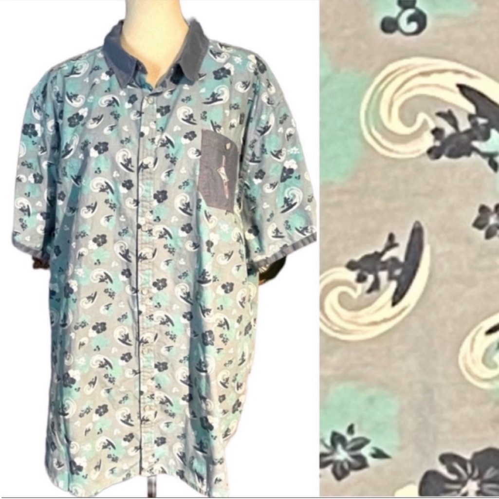 Disney Shirts | Disney Mickey Mouse Longboard Surf Team Button Down Short Sleeve Shirt Xxl | Color: Blue | Size: Xxl