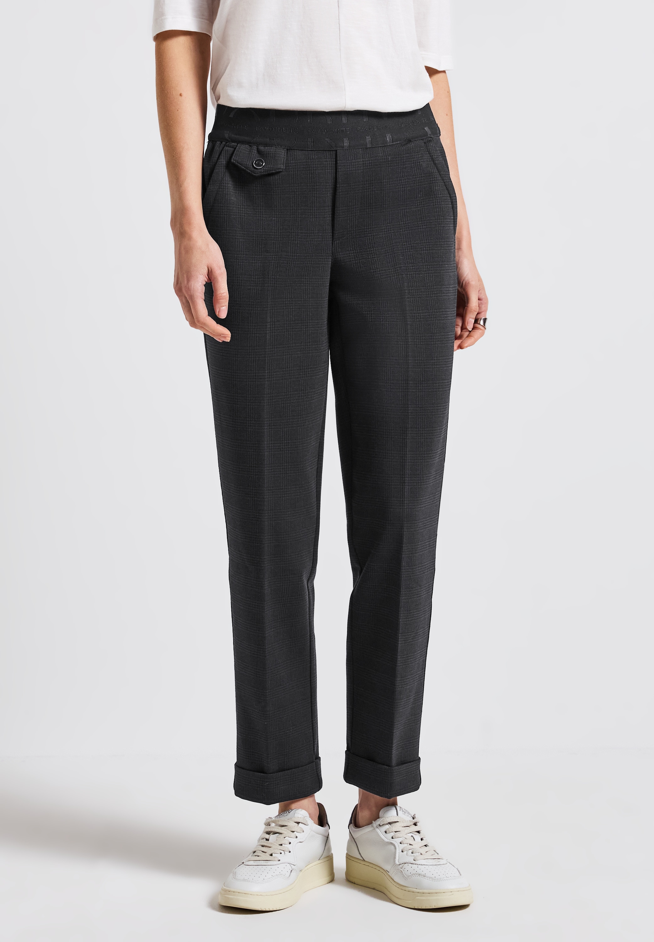 Chinohose STREET ONE, Damen, Gr. 40, Länge 28, schwarz, Jersey, 53% Polyester, 22% Polyamid, 22% Viskose, 3% Elasthan, kariert, comfort fit knöchelfrei, Hosen Chinohose, Middle Waist