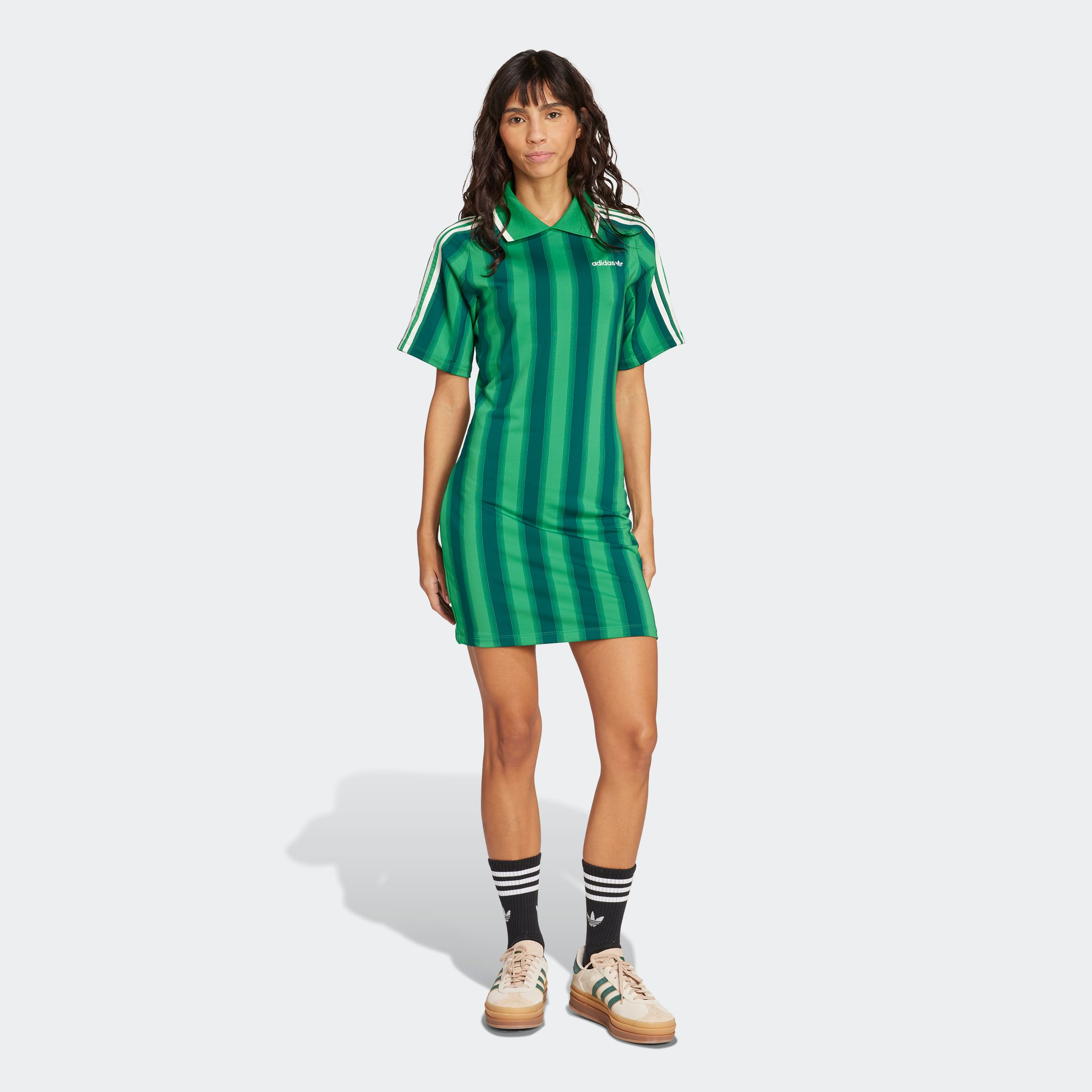 Shirtkleid ADIDAS ORIGINALS "FOOTIE DRESS", Damen, Gr. S, N-Gr, grün, Obermaterial: 86% Polyester, 14% Elasthan, Sportlich, Kleider Image