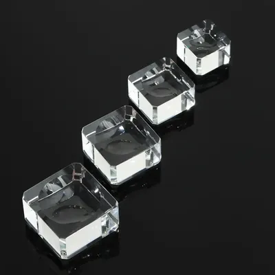 Crystal Square Sphere Base Transparent Support Glass Pedestal Holder Ball Display Stand For Volley Football Ball Home Decoration