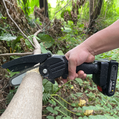 Rechargeable Handheld Mini Battery Powered Chainsaw Chainsaw Set
