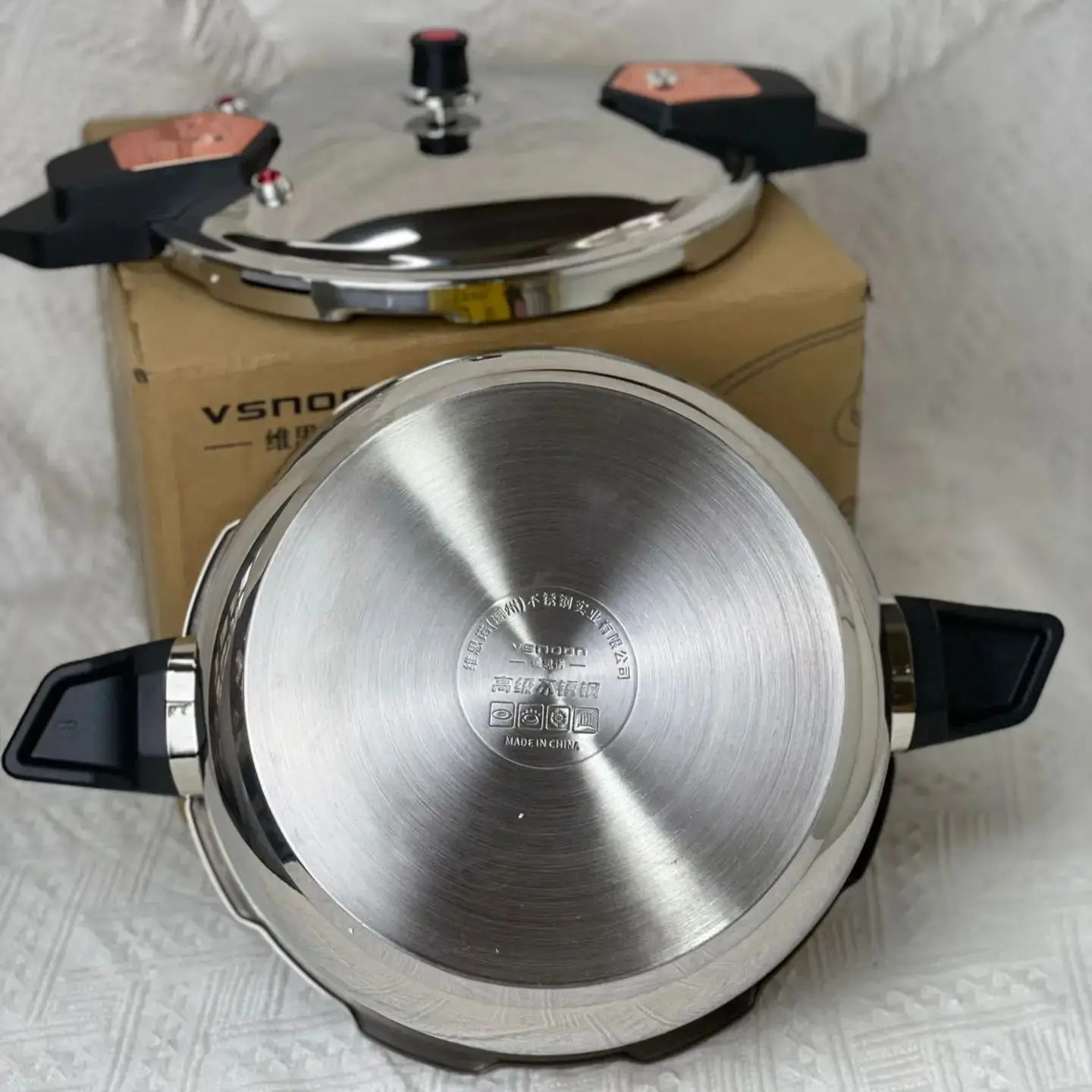 Mini-Schnellkochtopf 4 l – 5-lagiges explosionsgeschütztes System, ultraschnelles Kochen für Induktions-/Gas, platzsparender Küchentopf für zu Hause Image