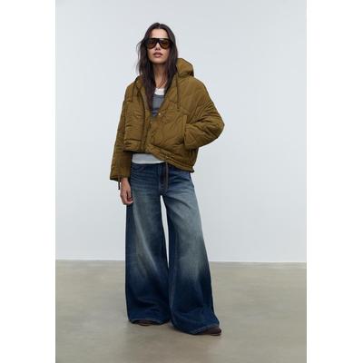 Stradivarius Hooded puffer jacket Khaki M
