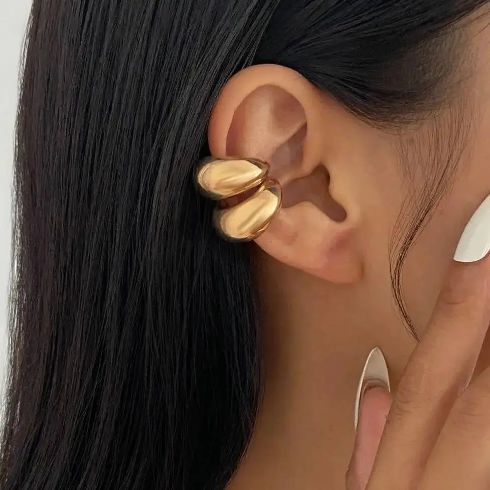 IngeSight.Z Punk Einzigartige C-Förmigen Metall Wasser Tropfen Knorpel Ohr Clip Frauen Trendy Gold Farbe Ohrring Manschette Schmuck Weihnachten geschenk