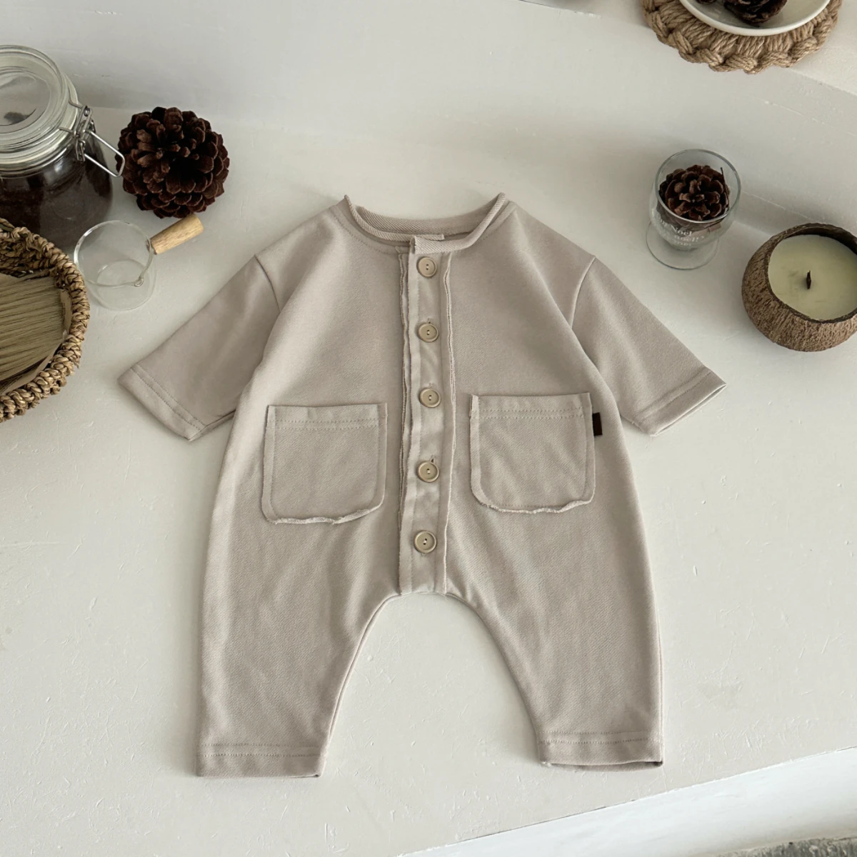 Herbst Neue Baby Strampler Bullhorn Gewickelt Handtuch Stickerei Lange Ärmel Zwei Taschen Overall Kleidung Baumwolle Neugeborenen Baby Artikel Image