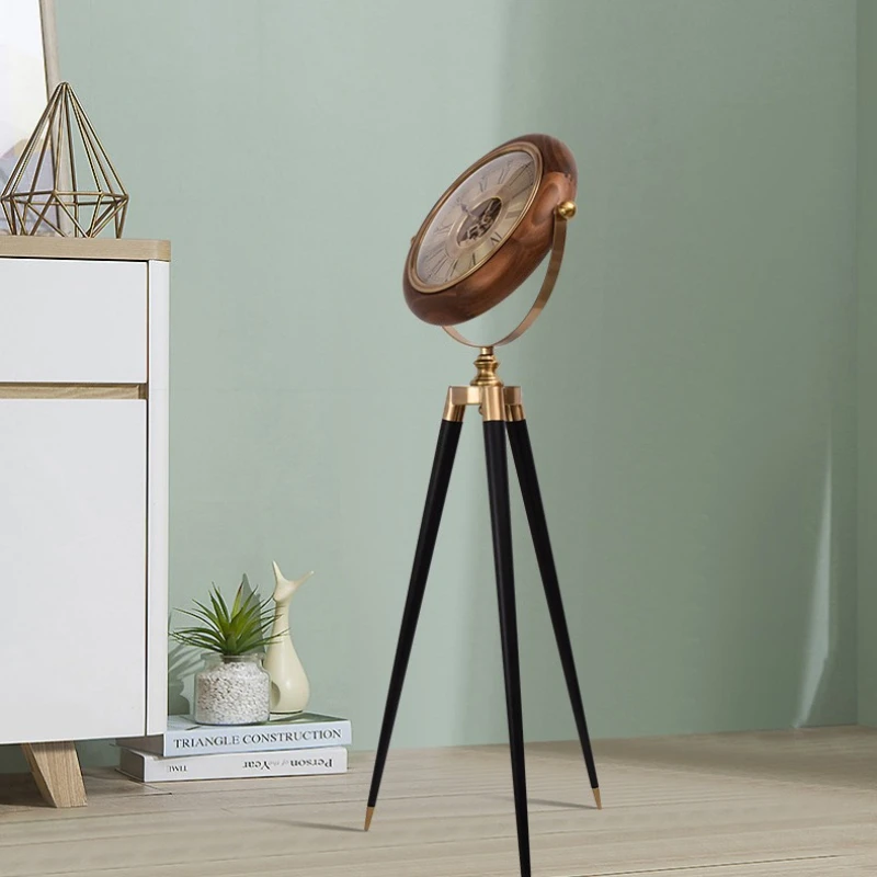 Boden Schreibtisch Uhr Luxus Stille Stehende Uhren Solide Holz Antike Uhr für Wohnzimmer Nordic Retro Innen Zubehör