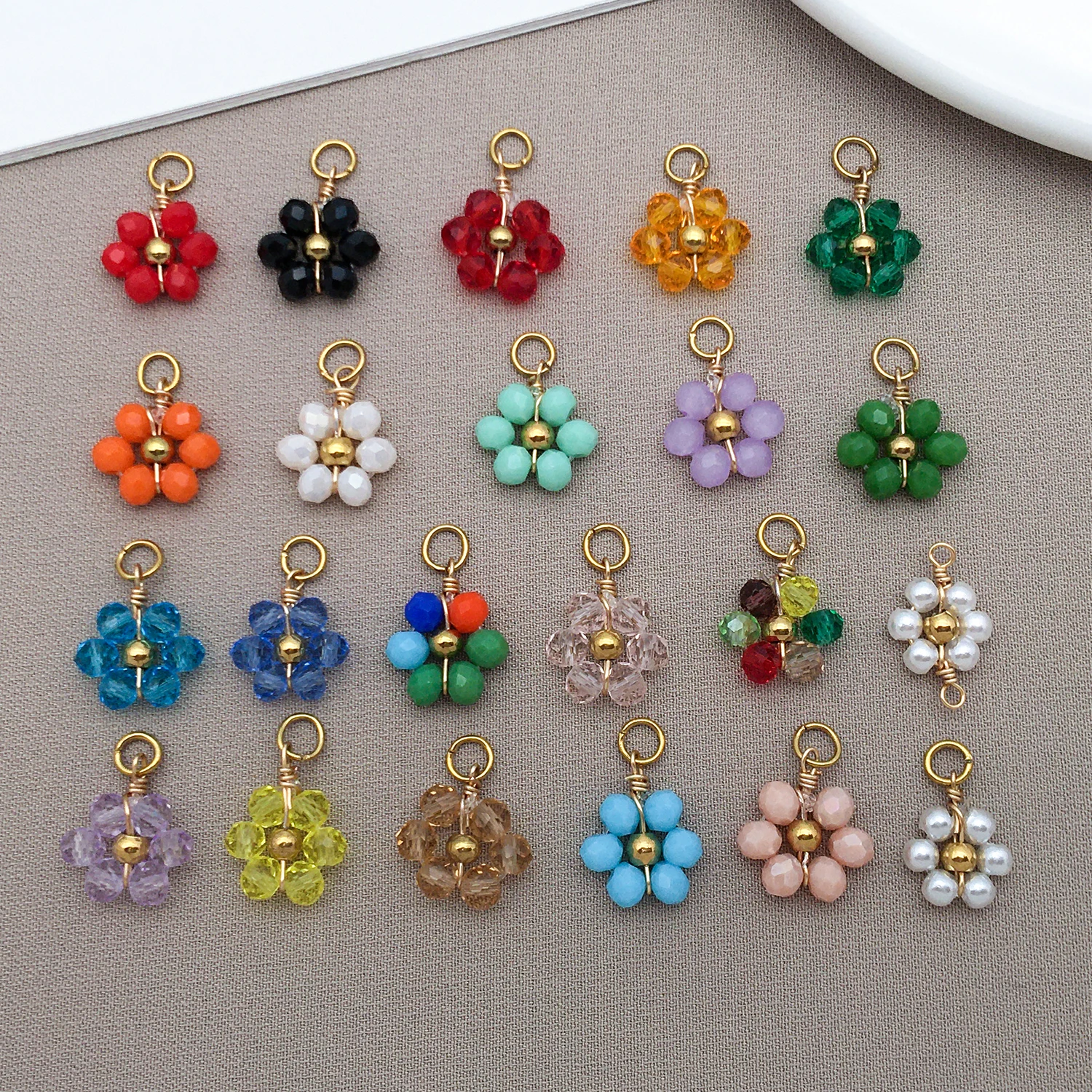 10 teile/los Kristall Kleine Blume Perle Charms Anhänger mit Edelstahl Stecker für Ohrringe Halskette DIY Schmuck Machen Image