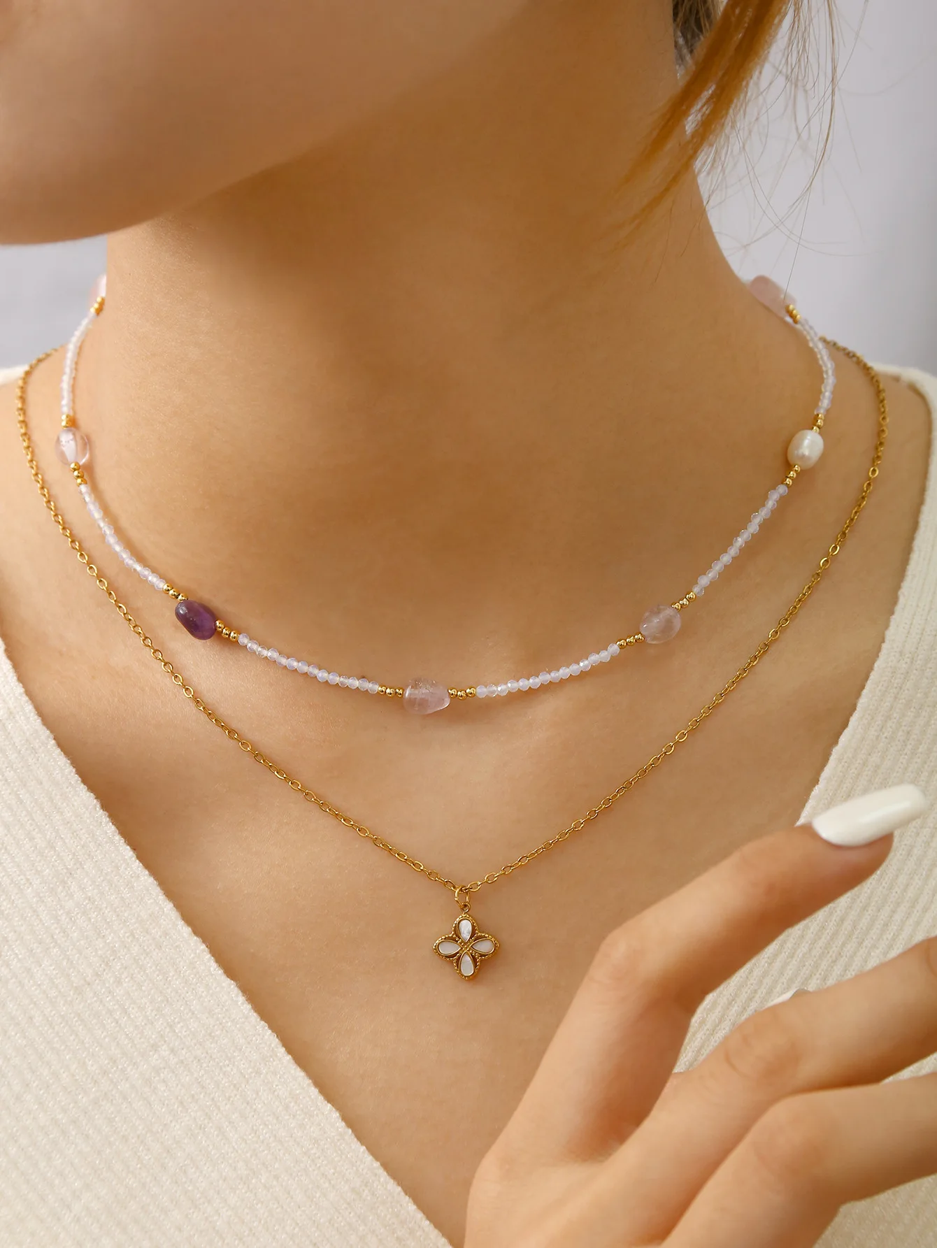 Mode Temperament Licht Luxus Exquisite Charme Edelstahl Öl Tropf Vierblättriges Kleeblatt Blume Anhänger Halskette Frauen Image