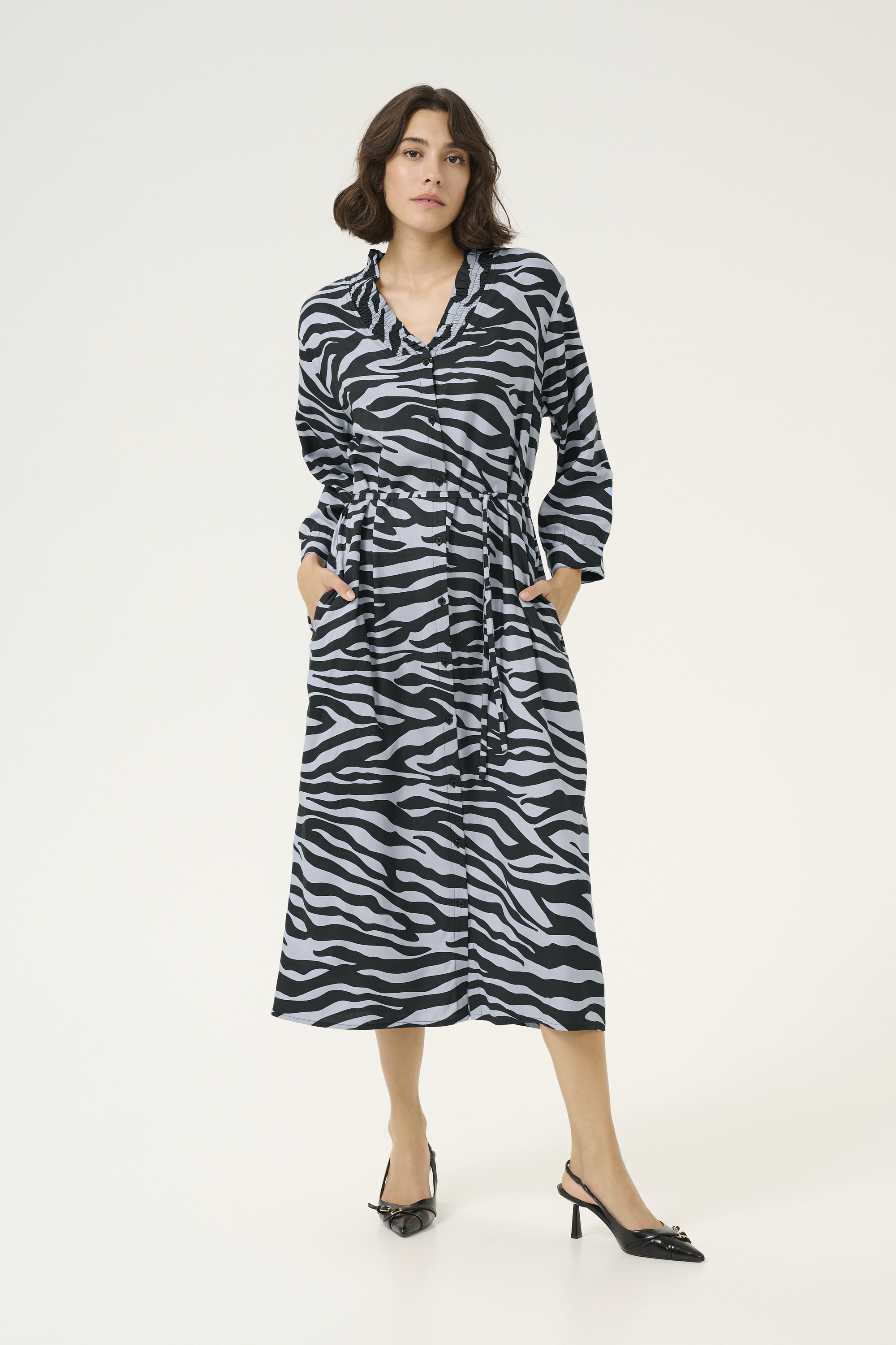 Kleid Regular fit black Image