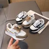 Neue Mode Im Freien Kinder Casual Schuhe Weiche Sport Kinder Schuhe Atmungsaktive Kleinkinder Freizeit Baby Mädchen Jungen Turnschuhe Tennis