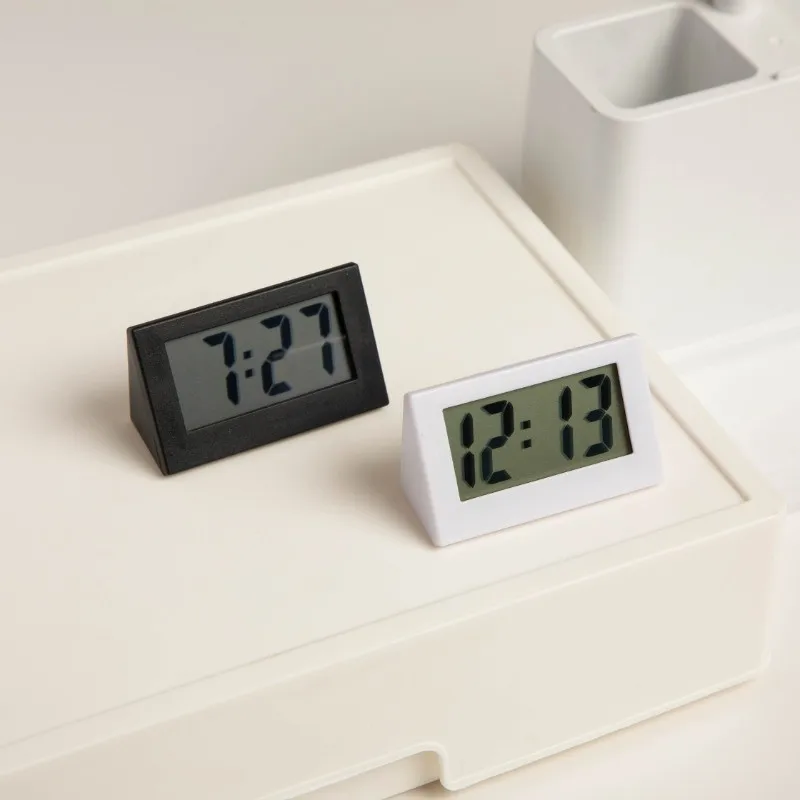 Mini Desk Clock Portable Student Electronic Clock Simple Desktop Small Alarm Clock Desktop Mute Clock 1Pc