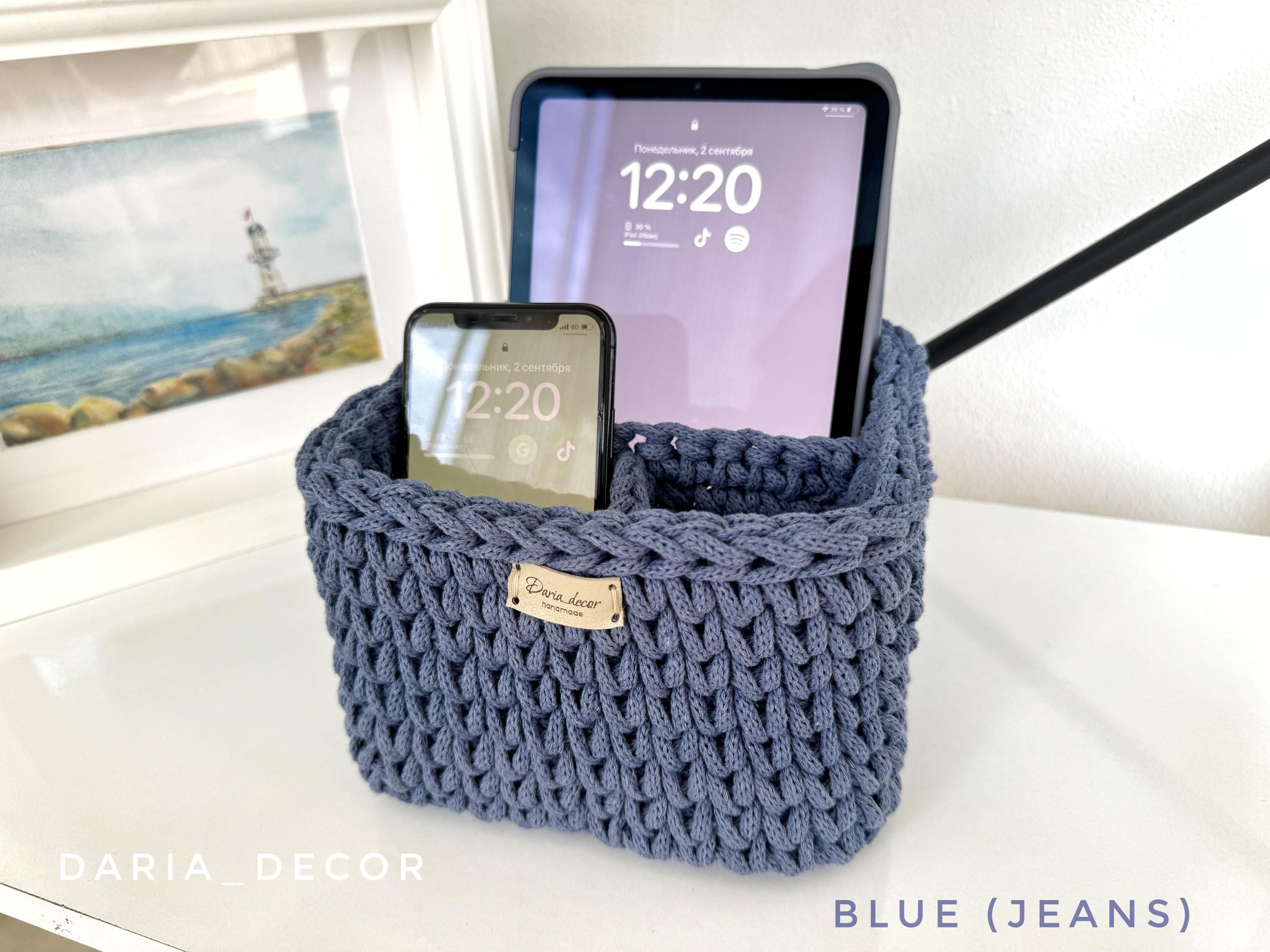 Cestino in cotone all'uncinetto con divisori: organizer per comodino, porta libri Kindle, porta telecomandi