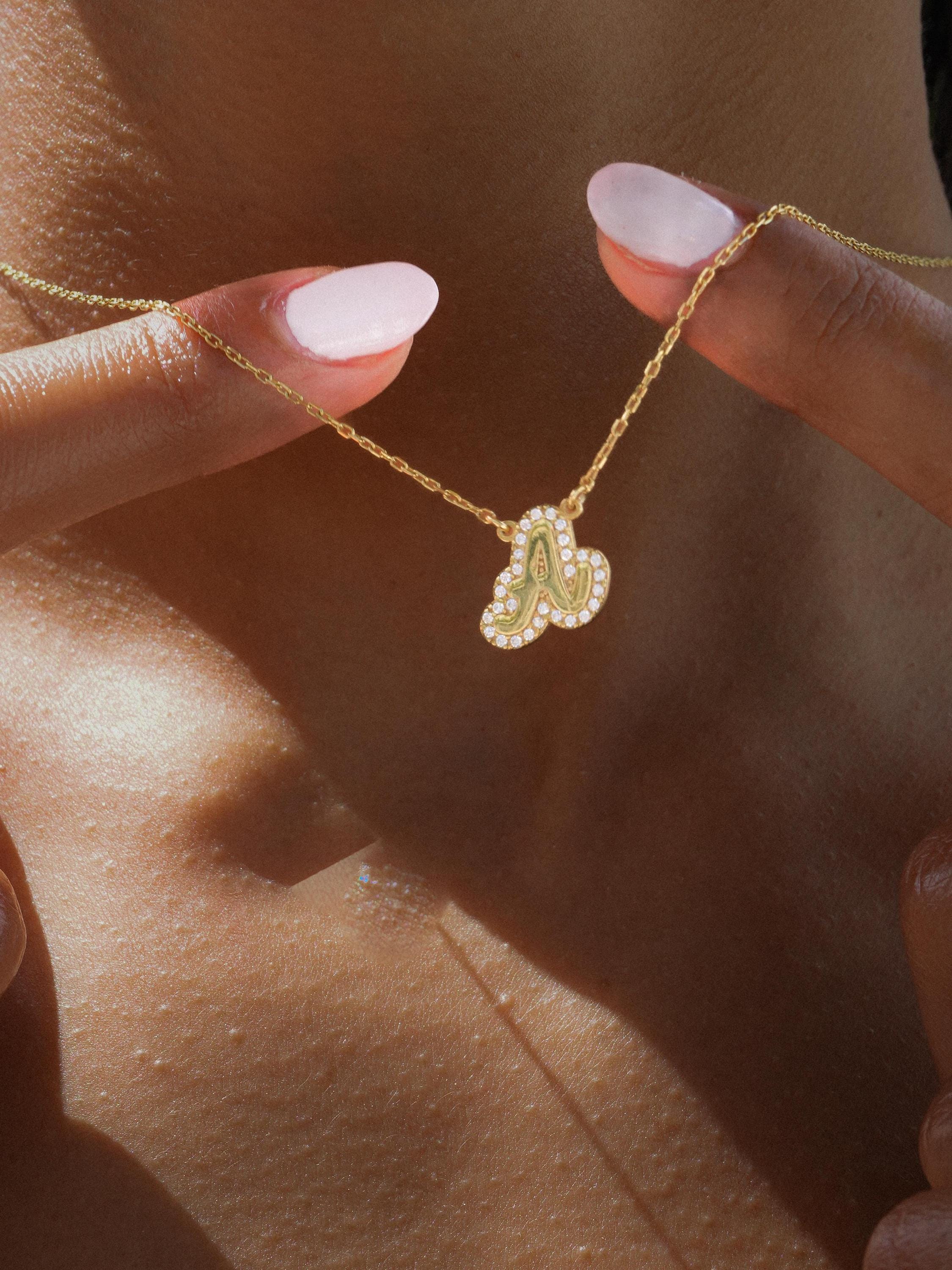 Collana con lettere a bolle 3D, collana iniziale a bolle con contorno pavé, collana con lettere con targhetta, collana con nome a bolle, collana con p