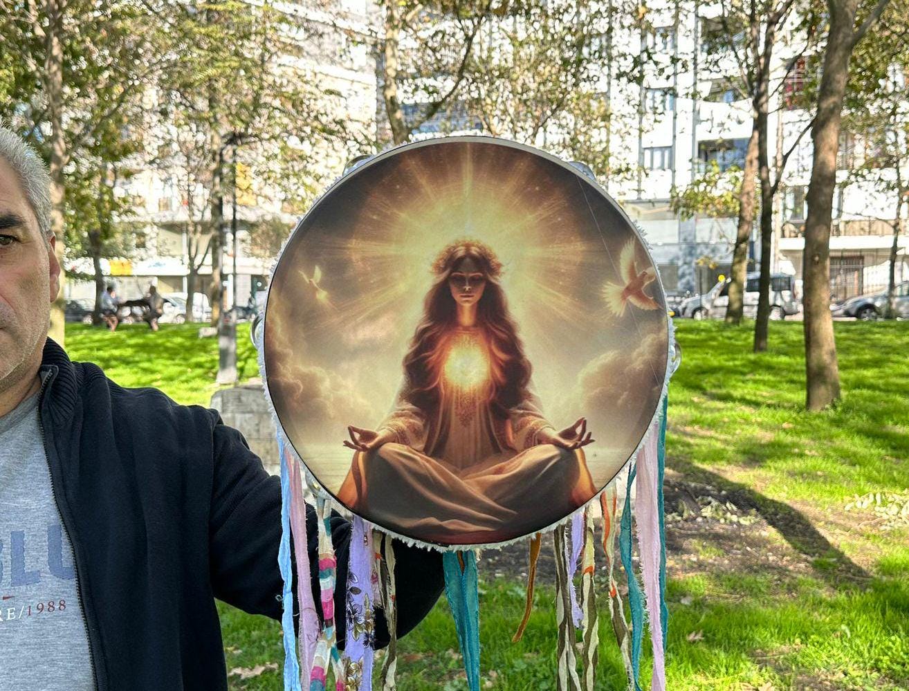 Tamburo sciamanico tradizionale da 12 pollici / Tamburo nativo americano / Strumento di meditazione artigianale / Tamburo rituale di guarigione spirit