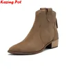 Ins Trend Plus Größe 34-43 Kuh Wildleder Spitz Med Heels Retro Moderne Chelsea Stiefel Warme Winter Schuhe Dating marke Stiefeletten
