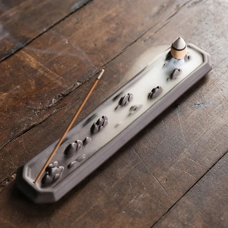 1pc, Keramik Handwerk Rückfluss Weihrauch Brenner Lila Ton Lotus Weihrauch Stick Halter Hause Desktop Ornament Image