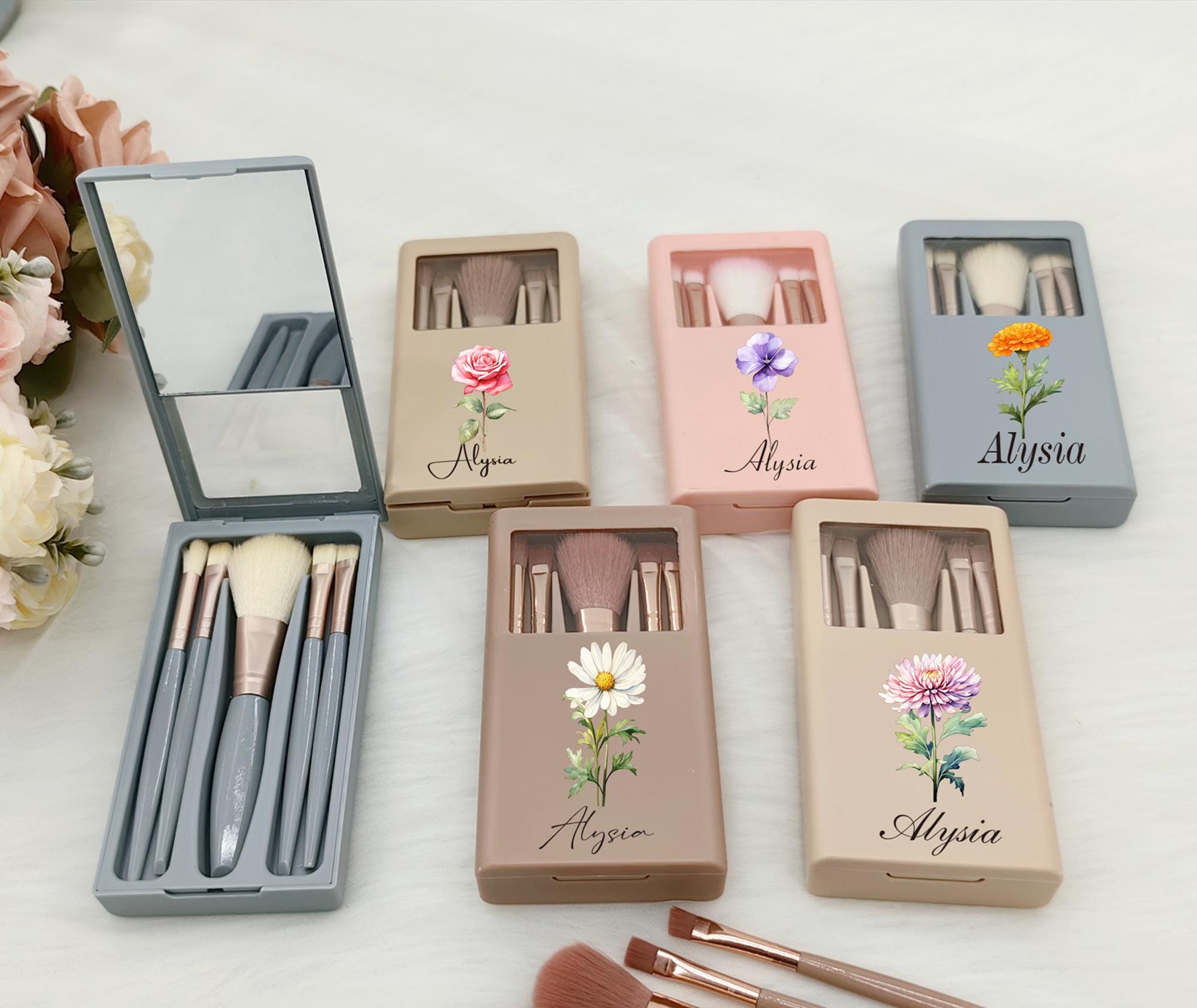 Pennello per il trucco personalizzato con fiori di compleanno per regalo di damigella d'onore, set di pennelli per il trucco, bomboniere per addio al