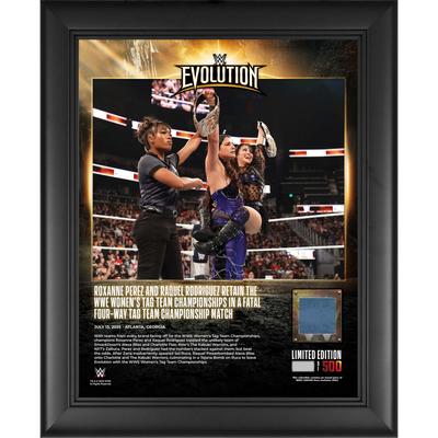 Roxanne Perez & Raquel Rodriguez WWE Gerahmte 13" x 16" Evolution 2025 Collage mit einem Stück Streichholz-benutzter Leinwand - Limitierte Auflage von 500 Image