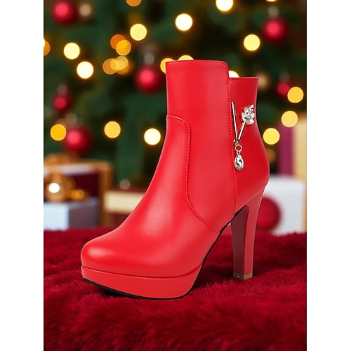 Rote Damenstiefeletten aus Kunstleder mit Stilettoabsatz und Strassanhänger – elegante Partystiefeletten für Herbst, Winter und Verabredungen am Abend Image