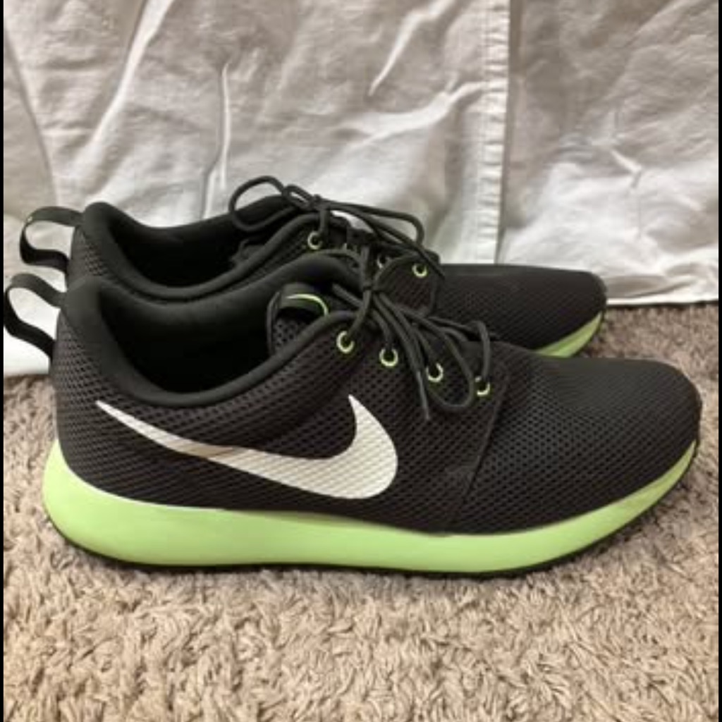 Nike Shoes | Dark Green Men’s Nike Roshe Golf Shoes | Color: Green | Size: 12