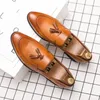 Sommer Neue Männer Mode Quaste Schuhe Schwarz Braun PU Casual Business Kleid Schuhe Hochzeit Bankett Anzug Schuhe Größe 38-46 männer Schuhe