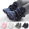 Beliebte Wanderschuhe für Babys im Alter von 0–1 Jahren, Baby-Baumwollschuhe, Kinderschuhe, die Babyschuhe fällt nicht ab