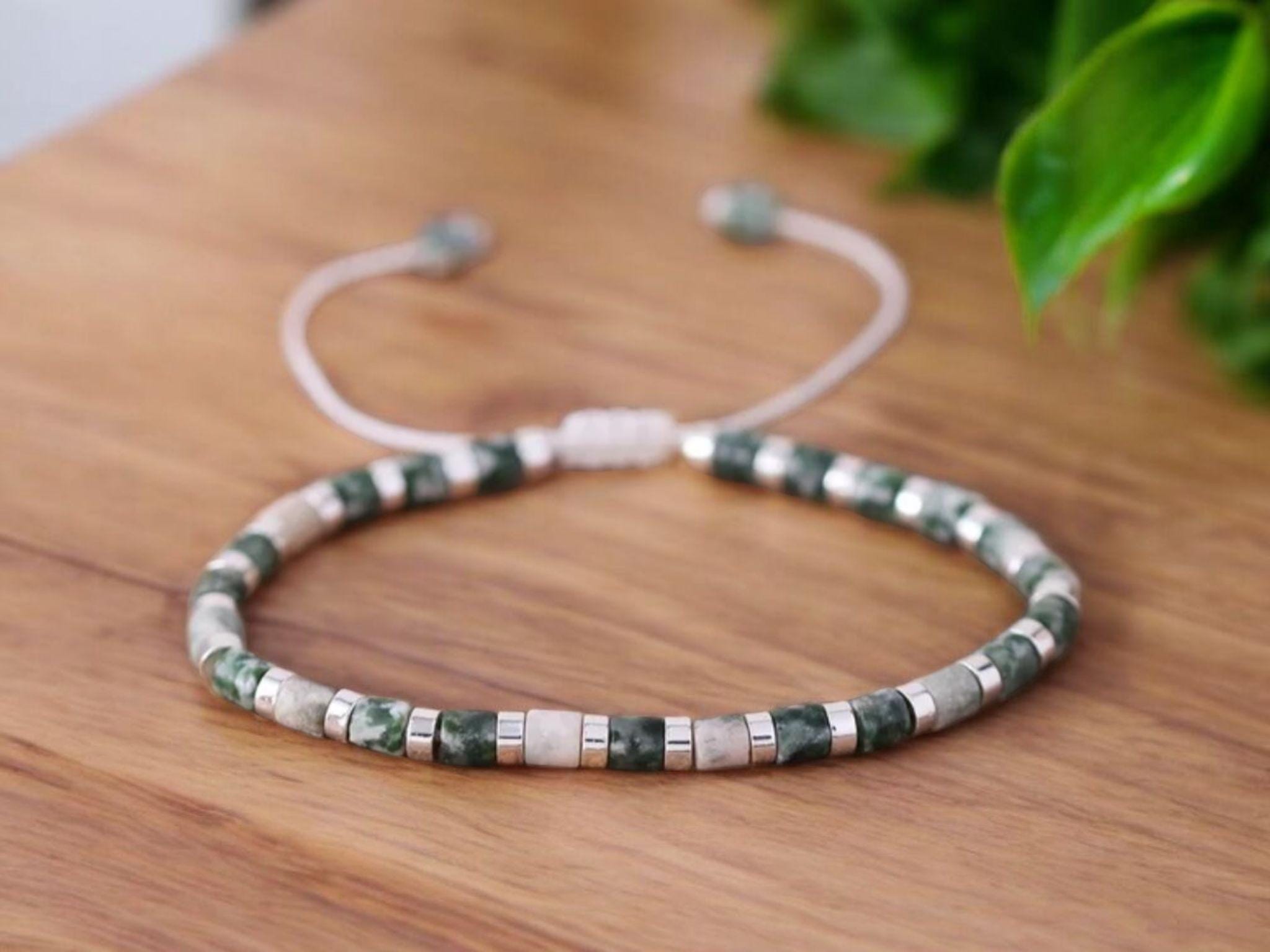 Braccialetto delicato con perline di diaspro verde 4×4 mm Braccialetto con perline di pietra naturale Braccialetto minimalista tibetano Braccialetto b