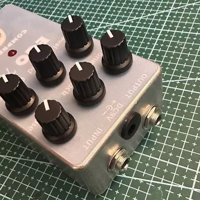 Handmade DIY EGO76 Cror Guitar Bass Effect Pedal Kit Loose Parts Vintage Reissue Single Blo Effect Guitar Accories
