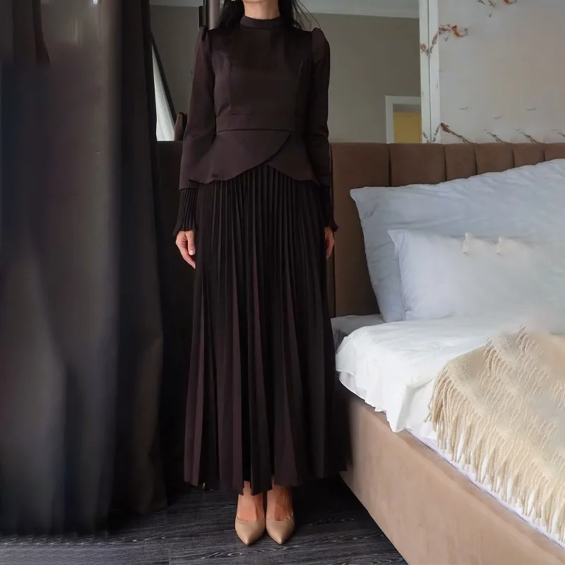 Langer Rock-Anzug für Damen, muslimisch, 2-teiliges Set, Oberteil, Faltenröcke, bescheidene Outfits, Dubai, Ramadan, unregelmäßige Tops, Schnür-Ensemble, 2025 Image