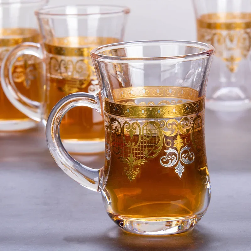 Minimalistischer heißgerollter Glasbecher, neues Produkt, kleine Kapazität, Glastee, hohes Aussehen, Kung-Fu-Teeglas, Weinbecher Image