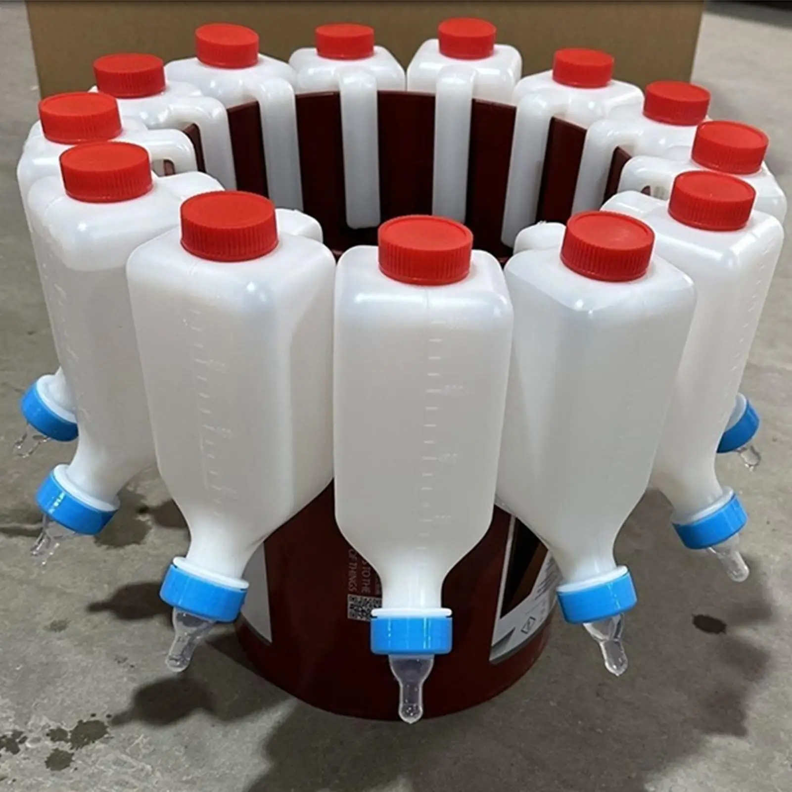 Lamm Babyflasche Milch Eimer Ziege Flasche Lamm Stillflaschen Lamm Feeder Flasche Aufhängbare Lamm Milch Flasche Milch Feeder Image