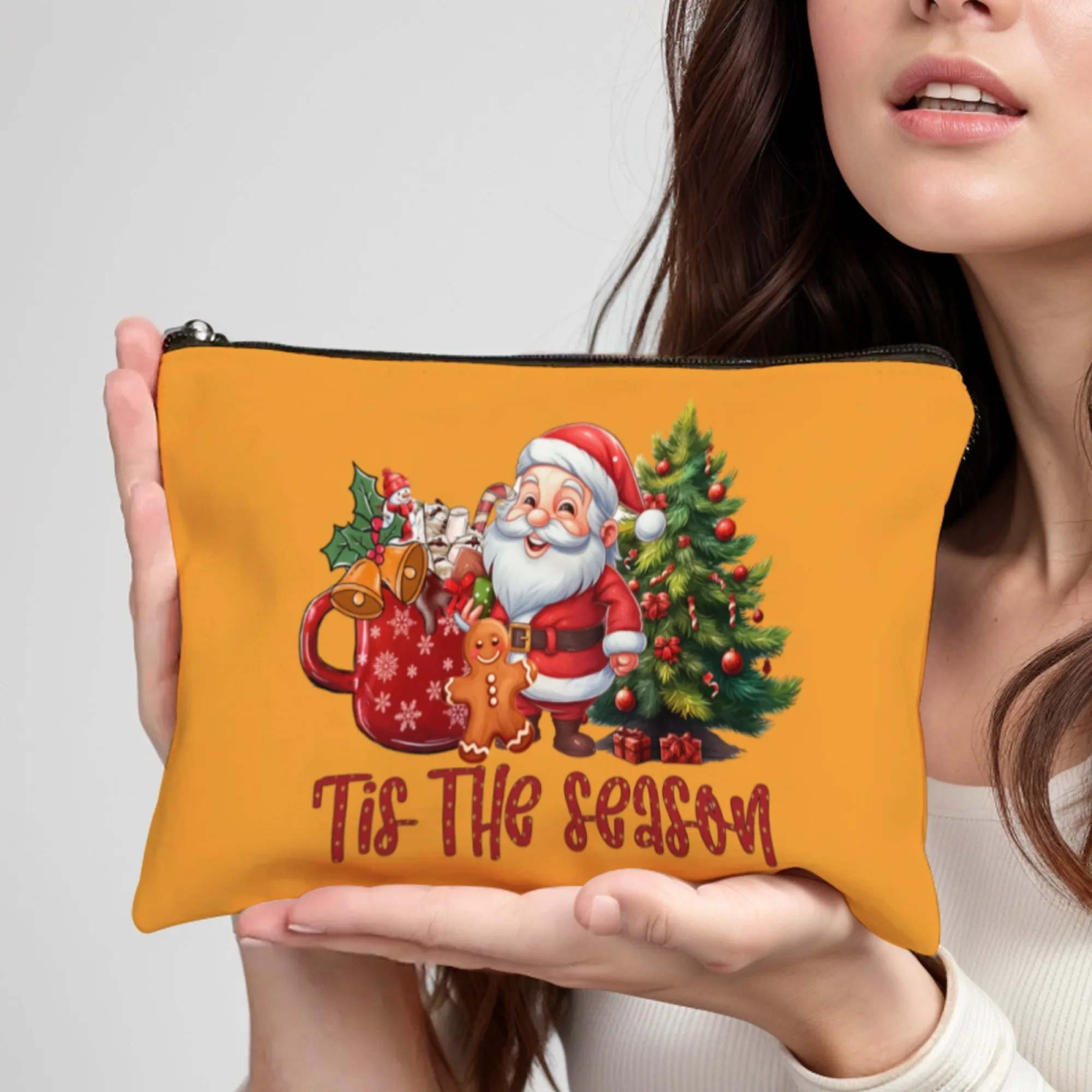 Klassische Lebkuchen-Weihnachtskosmetiktasche „Tis The Season“ mit mattiertem Lebkuchen-Männer-Weichfutter für das tägliche Make-up Image