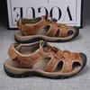 2025 sommer Männer Sandalen Atmungsaktive Herren Casual Schuhe Outdoor Männlichen Leder Sandalen für Männer Strand Schuhe Römische Schuhe Große Größe 38-48
