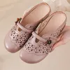 Neue Vintage-Sandalen mit Ausschnitt für Damen, elegante Pantoletten aus echtem Leder, Schuhe für Damen, runde Zehen, hohle Sandalen, große Größe 42, 43, Damen-Wohnungen