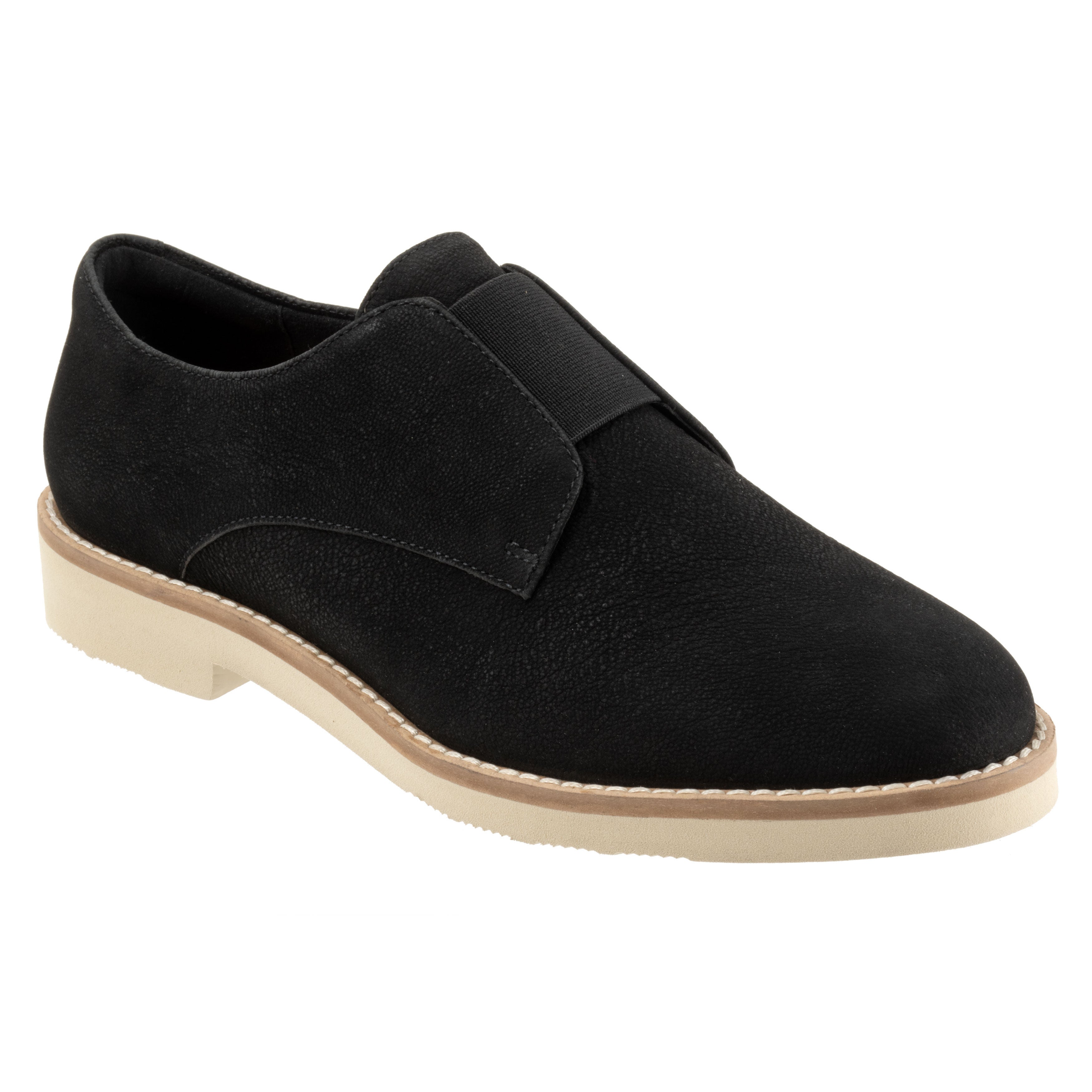 Wide Width Women's Wexford Flat by SoftWalk in Black Nubuck (Size 6 1/2 W)