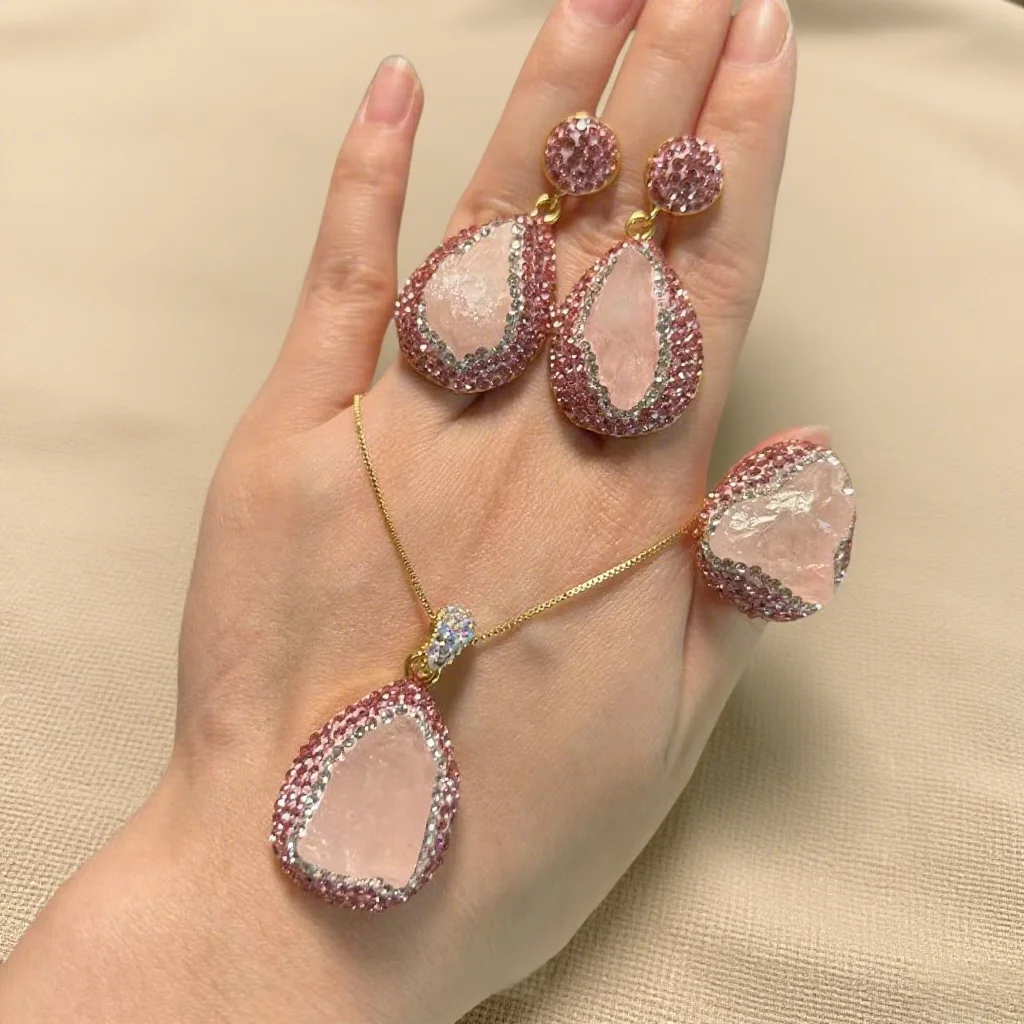 Heilkristall-Schmuckset, rauer natürlicher rosa Kristall, Halskette, Ohrring, Ring für Frauen, handgefertigt, roher Quarzstein, Hochzeitsgeschenk Image
